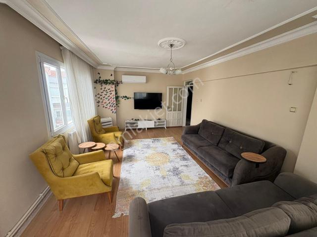 Bergama Maltepe Mahallesi’nde Full Eşyalı Kiralık 3+1 Daire
