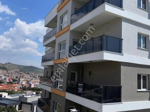 Bergama Merkezde Kiralık 2+1 Daire