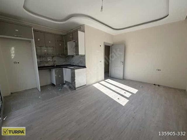BERGAMA ATATÜRK MAHALLESİNDE 2+1 AÇIK MUTFAK
