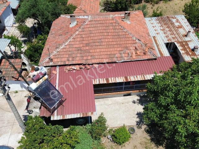 Bergama Bölcek Mahallesi Satılık Köy Evi