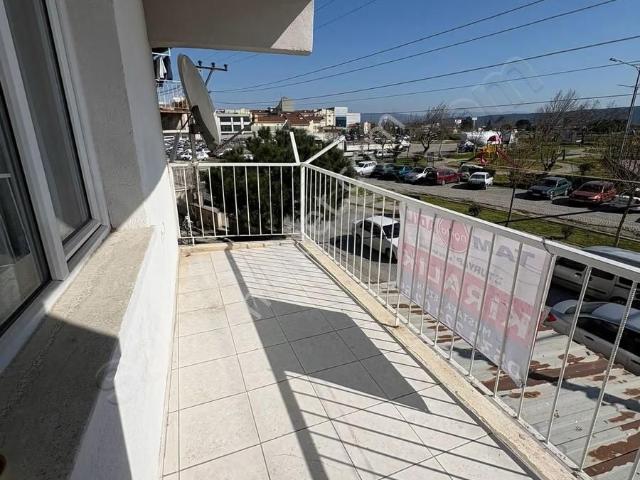 Bergama Devlet Hastanesi Civarı Kiralık Daire