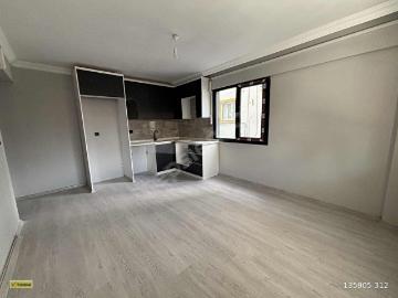 BERGAMA GAZİOSMANPAŞA MAHALLESİNDE SATILIK 2+1 AÇIK MUTFAK