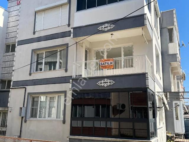 Bergama Gaziosmanpaşa Mah. Semiye Sitesinde Satılık 3+1 Daire