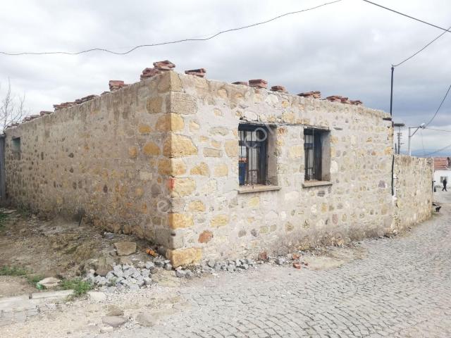 Fiyat Düştü Bergama Çitköy De Satılık Köy Evi