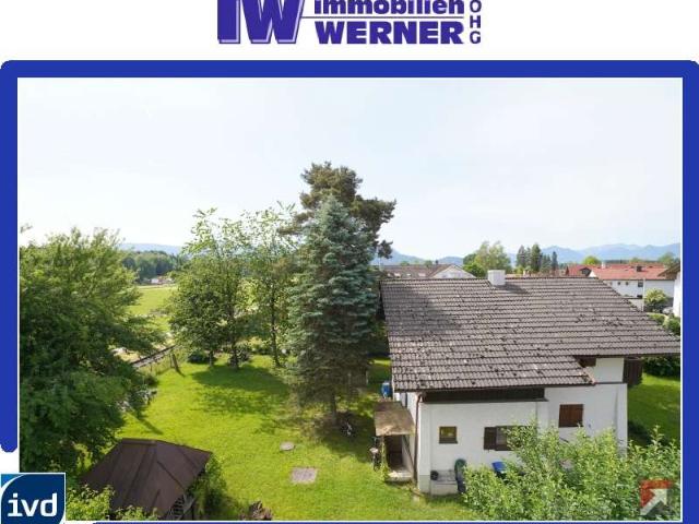 Bergblick! 2 Zimmer DG Wohnung mit Süd Loggia und TG Stellplatz in Thansau