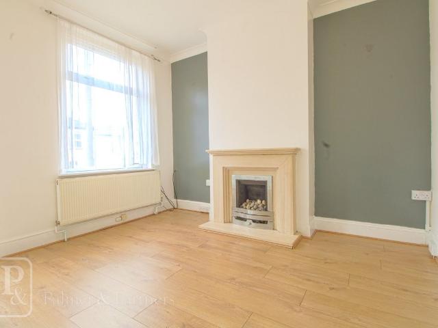 Bergholt Road, Colchester, Essex CO4, 3 bed end terrace house to rent, £1,275 pcm | PrimeLocation