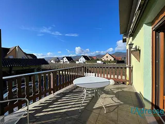 Bergheim 68750 Achat / Vente maison 7 pièces t7 au dernier étage