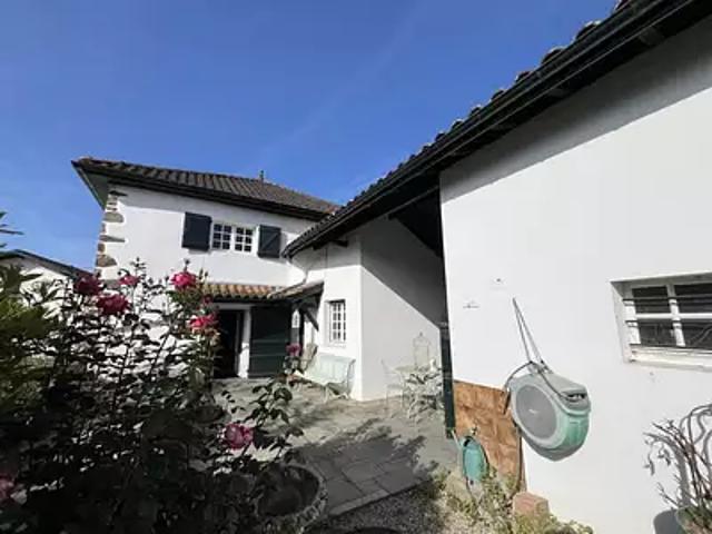 Bergouey Viellenave 64270 Achat / Vente maison 5 pièces t5 parking