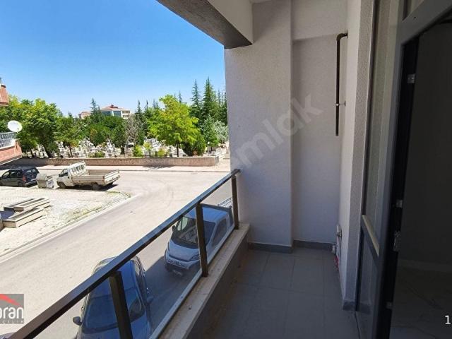 Berhan Baran'dan Çarşı Merkezde Satılık 1+1 Daire