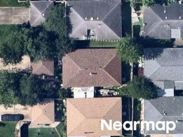 Beringwood Dr