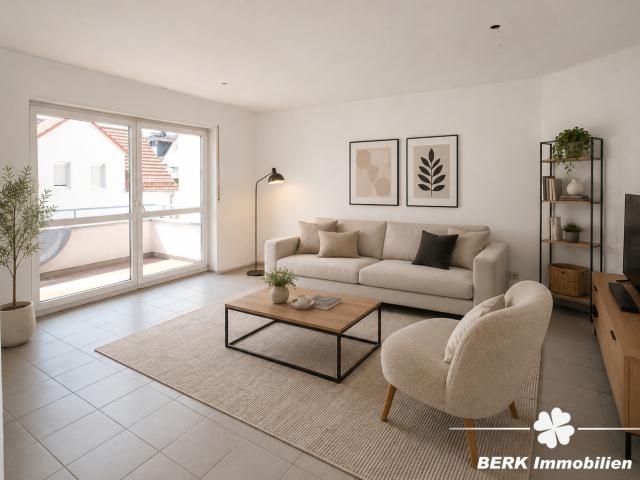 BERK Immobilien Gepflegte 4 Zimmer ETW mit Balkon und TG Stellplatz in Top Lage von Stockstadt