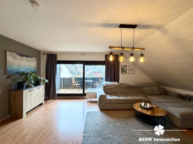 BERK Immobilien – Großzügige 4 Zimmer Eigentumswohnung mit Balkon & Ausbaupotenzial in Mespelbrunn Hessenthal