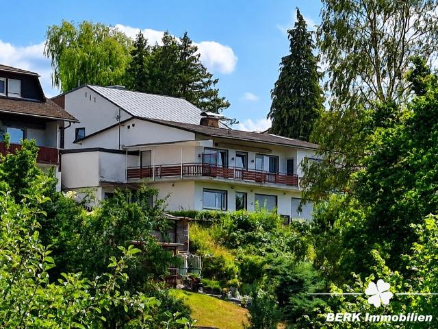 BERK Immobilien – Großzügiges Wohnhaus mit viel Platz und vielfältigen Möglichkeiten in Lützelbach