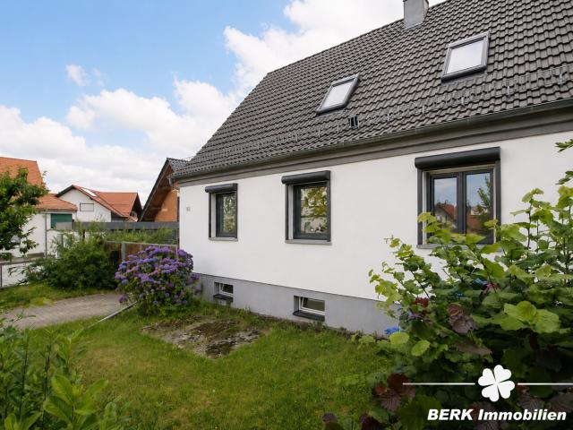 BERK Immobilien Einfamilienhaus mit Weitblick & außergewöhnlichem Grundstück