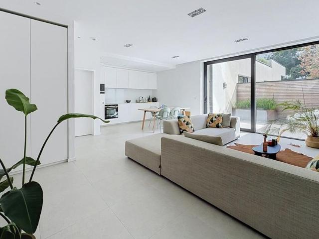 Berkendael: Magnificent apartment + terrace ± 20 m²