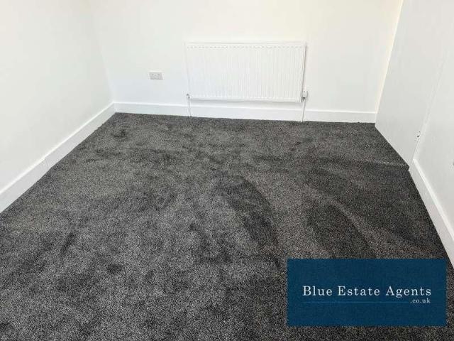 Berkeley Avenue, Hounslow, TW4