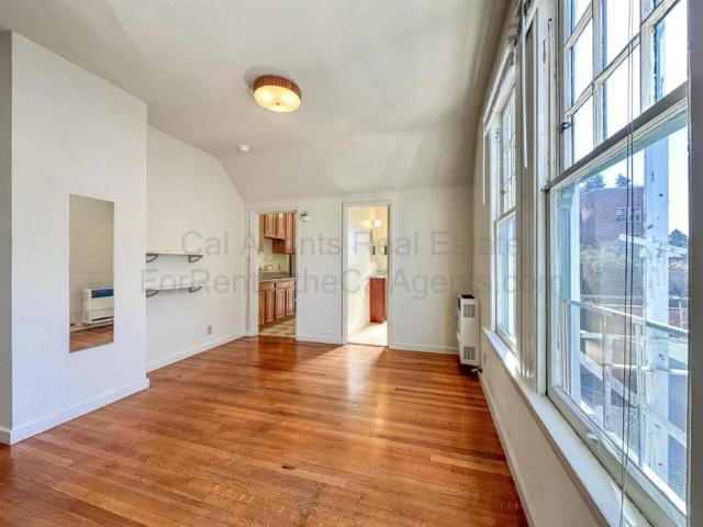 Berkeley CA 94704 LS103407814