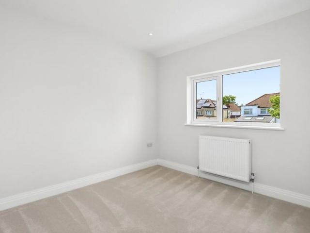 Berkeley Drive, West Molesey, Surrey, KT8