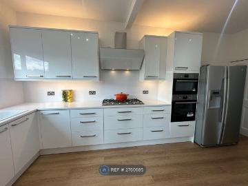 Berkeley Road North, Coventry CV5, 3 bed terraced house to rent, £1,550 pcm | PrimeLocation