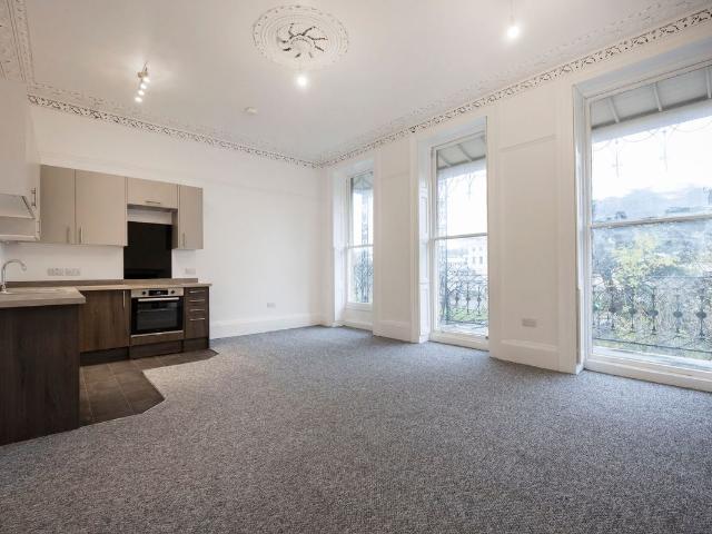 Berkeley Street, Cheltenham GL52, 1 bed flat to rent, £1,100 pcm | PrimeLocation