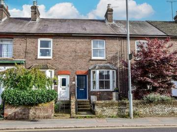 Berkhampstead Road, Chesham HP5, 2 bed property to rent, £1,550 pcm | PrimeLocation