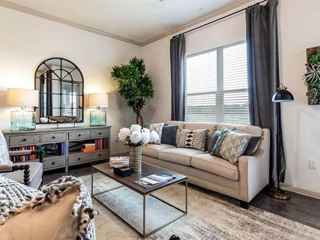 Berkshire Creekside 2 Bedroom Apartment for Rent at 677 Creekside Way, New Braunfels, TX 78130