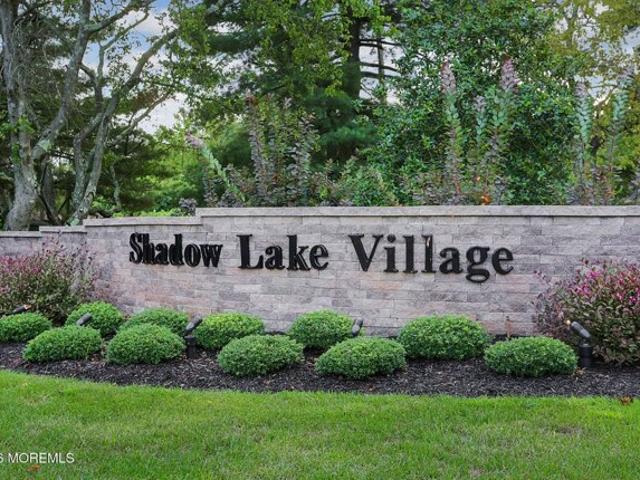 Berkshire Ct, Red Bank, Condo For Sale