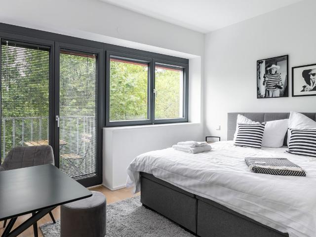 Berlin Kreuzberg am Mariannenplatz high quality furnished apartment with Balcon!, Berlin Amsterdam Apartments for Rent