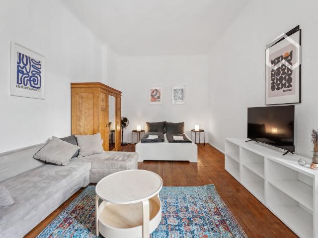 Berlin Kreuzberg 1 room studio, Berlin Amsterdam Apartments for Rent