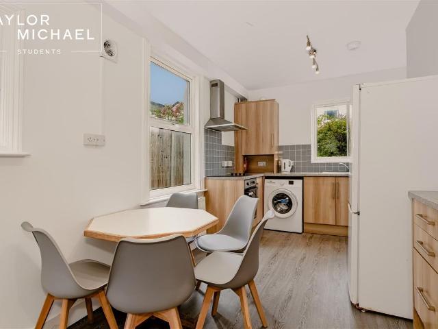 Bernard Road, Brighton BN2, 5 bed shared accommodation to rent, £3,250 pcm | PrimeLocation