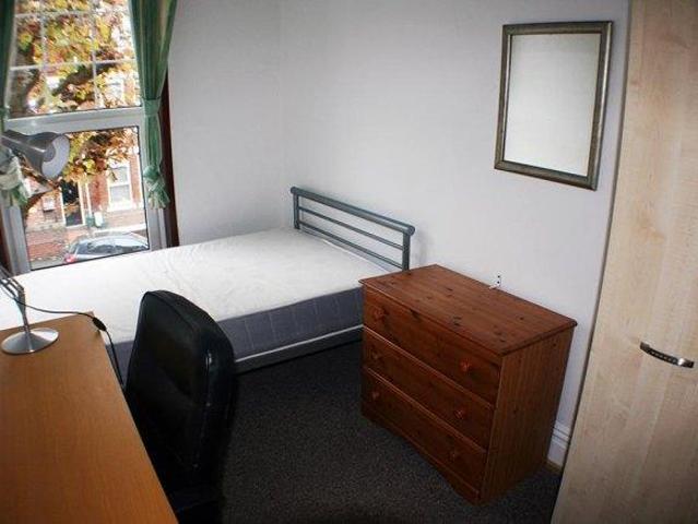 Bernard Street 7 bed house share to rent £3,332 pcm £769 pw
