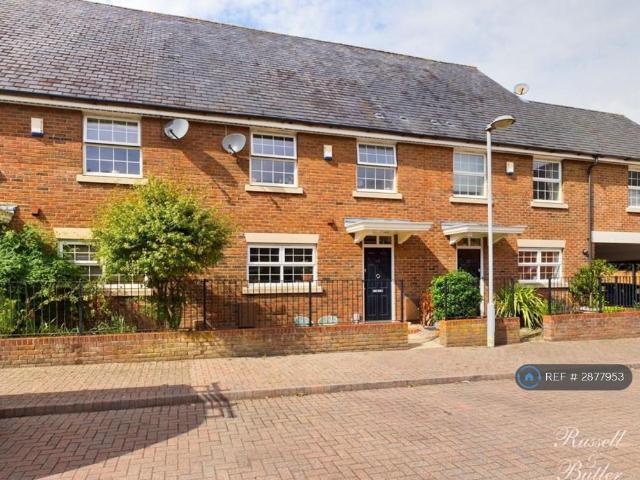 Bernardines Way, Buckingham, MK18 1 bed in a house share to rent £850 pcm £196 pw