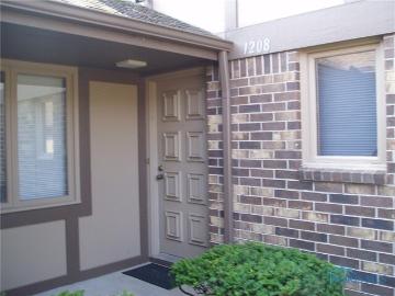 Bernath Pkwy, Toledo, Condo For Sale