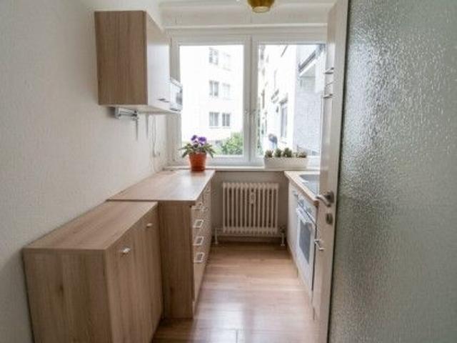Berndorf Zentrale Wohnlage! 2 Zimmerwohnung mit Balkon