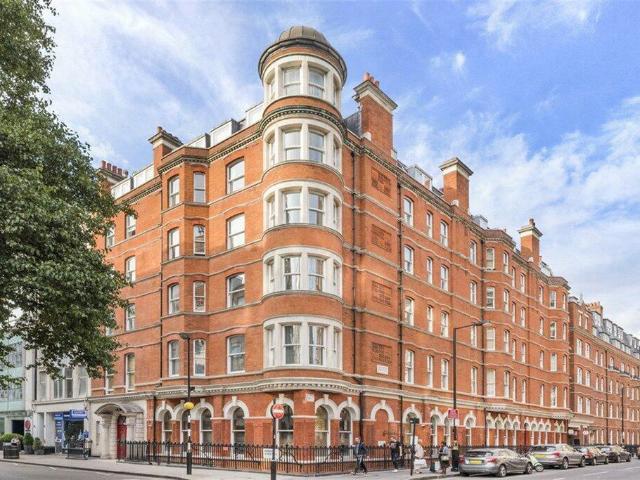 Berners Street, Westminster, W1T 1 bed apartment to rent £4,600 pcm £1,062 pw