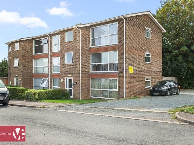 Berners Way, Broxbourne EN10, 1 bed flat to rent, £1,000 pcm | PrimeLocation