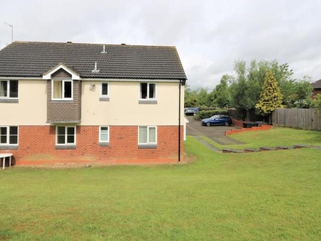 Berneshaw Close, Corby NN18, 1 bed flat to rent, £750 pcm | PrimeLocation