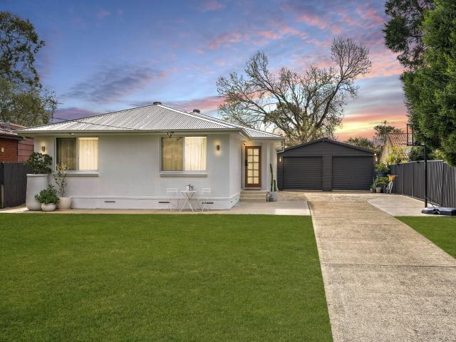 Berowra Heights, 18 Wyanna Street
