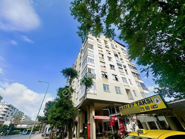 Berrin Kavcar'dan 100.yıl Caddesinde Kiralık Ofis &büro