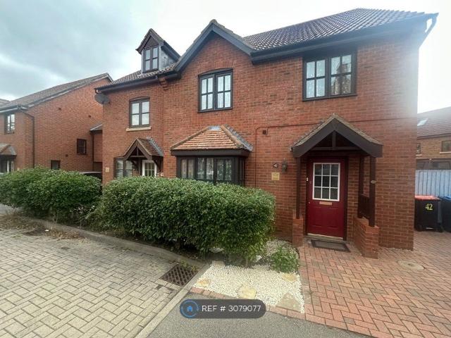 Berrington Grove, Milton Keynes MK4, 4 bed semi detached house to rent, £1,850 pcm | PrimeLocation