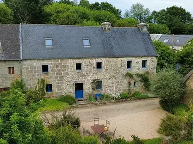 Berrien 29690 Achat / Vente maison 5 pièces t5