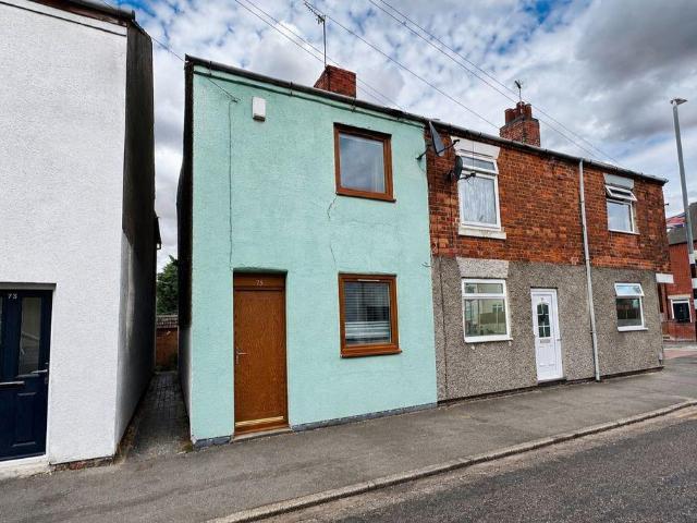 Berrisford Street, Coalville LE67 2 bed terraced house to rent £850 pcm £196 pw