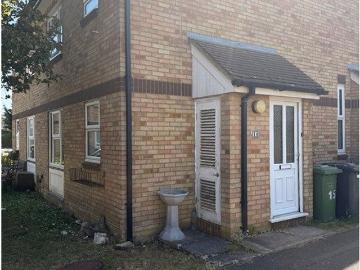 Berrow Close, Luton LU2, 1 bed semi detached house to rent, £1,050 pcm | PrimeLocation