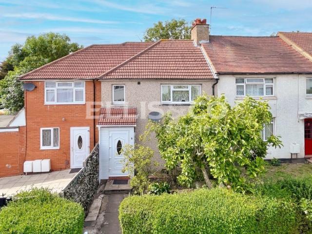 Berry Way, London W5, 3 bed terraced house to rent, £2,800 pcm | PrimeLocation