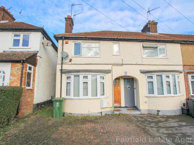 Berry Avenue, Watford WD24, 2 bed flat to rent, £1,450 pcm | PrimeLocation