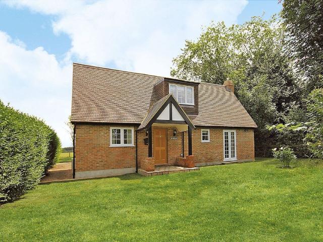 Berry Lane, Worplesdon, Guildford GU3, 3 bed cottage to rent, £2,600 pcm | PrimeLocation