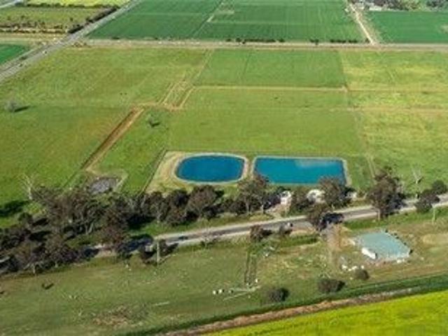 EXCEPTIONAL LIFESTYLE PROPERTY RESIDENTIAL & RURAL LIVING