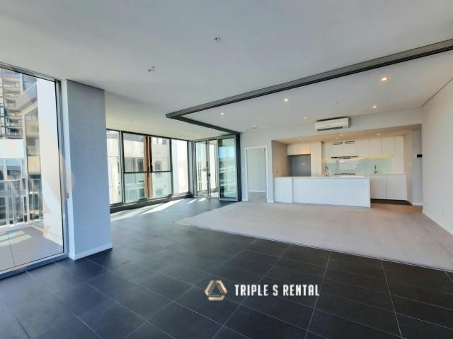 Best Choice for Your Lock Down Life &Huge 2 Bedder & Open Balcony & Best Location in WWP & Secure & Kitchen Island