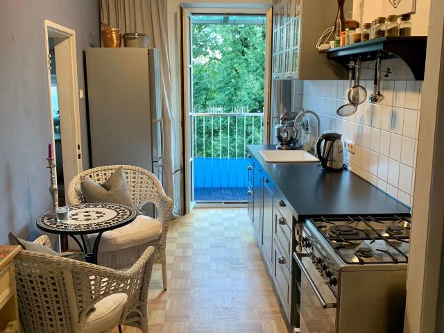 BEST City Center Location Munich Lehel 2 rooms with balcony, Munchen Amsterdam Apartments for Rent