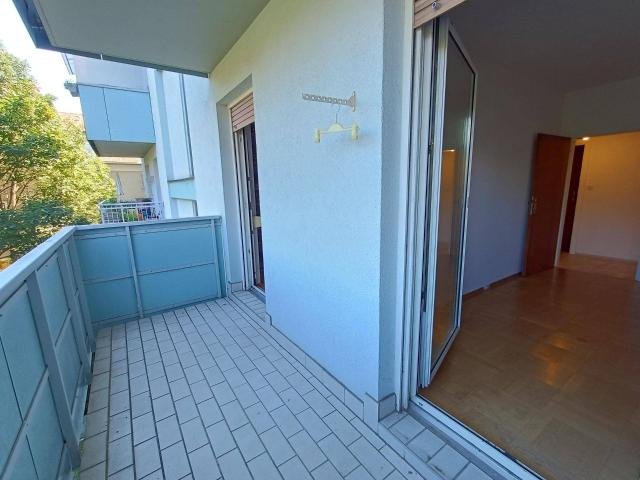 Best – Lage Graz Geidorf, mit toller Fernsicht zum Schlossberg: Zentrales Wohnen in großzügiger Wohnung 103,50m² Wohnfläche + Loggia + Balkon, 3,5 Zimmer